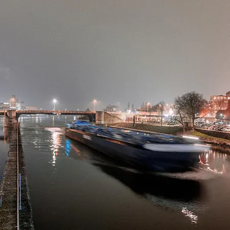 Appartement Historische Bovenwoning Wyck *